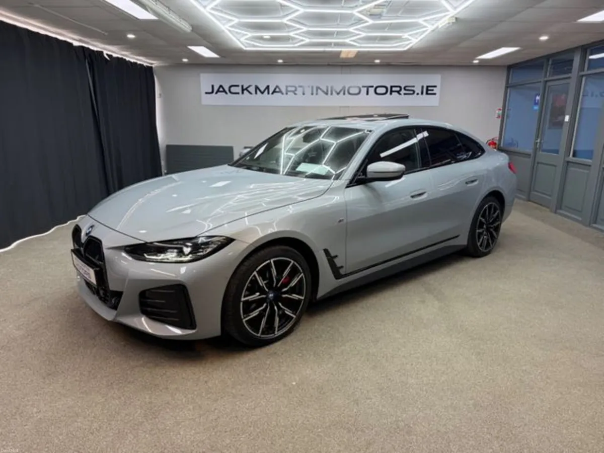 BMW i4 M Sport Pro Brooklyn Grey Sunroof - Image 1