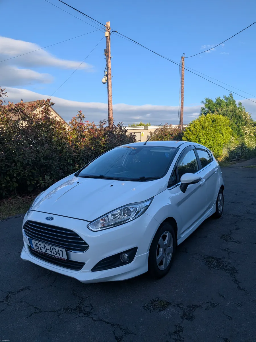2016 Ford Fiesta Automatic | 1.0 Petrol - Image 1