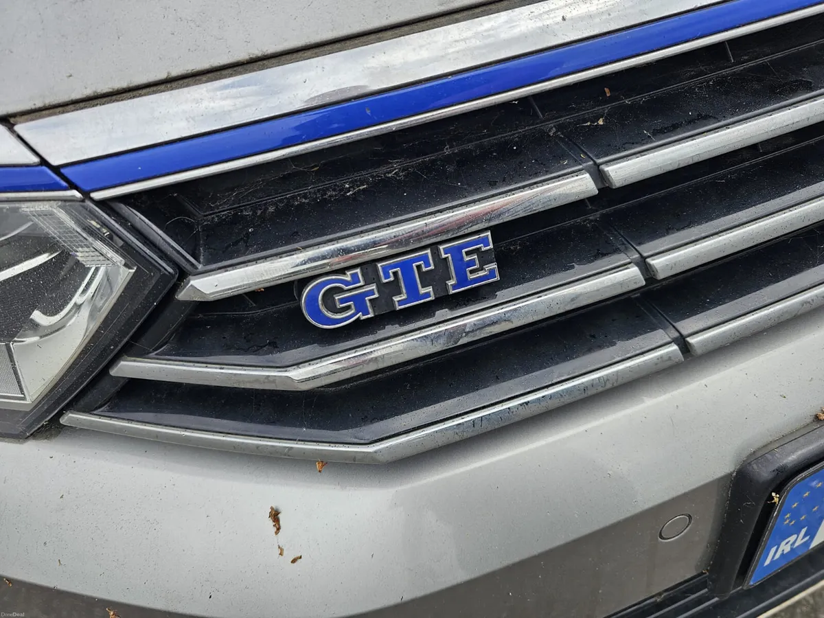 Volkswagen Passat 2017 GTE hybrid Automatic €3650 - Image 4
