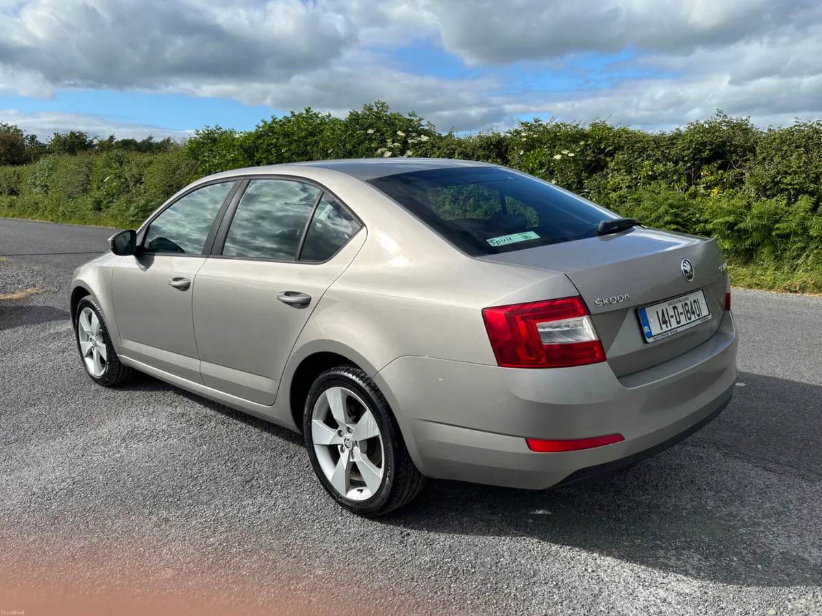 Skoda Octavia 2014 1.6 tdi - Image 4