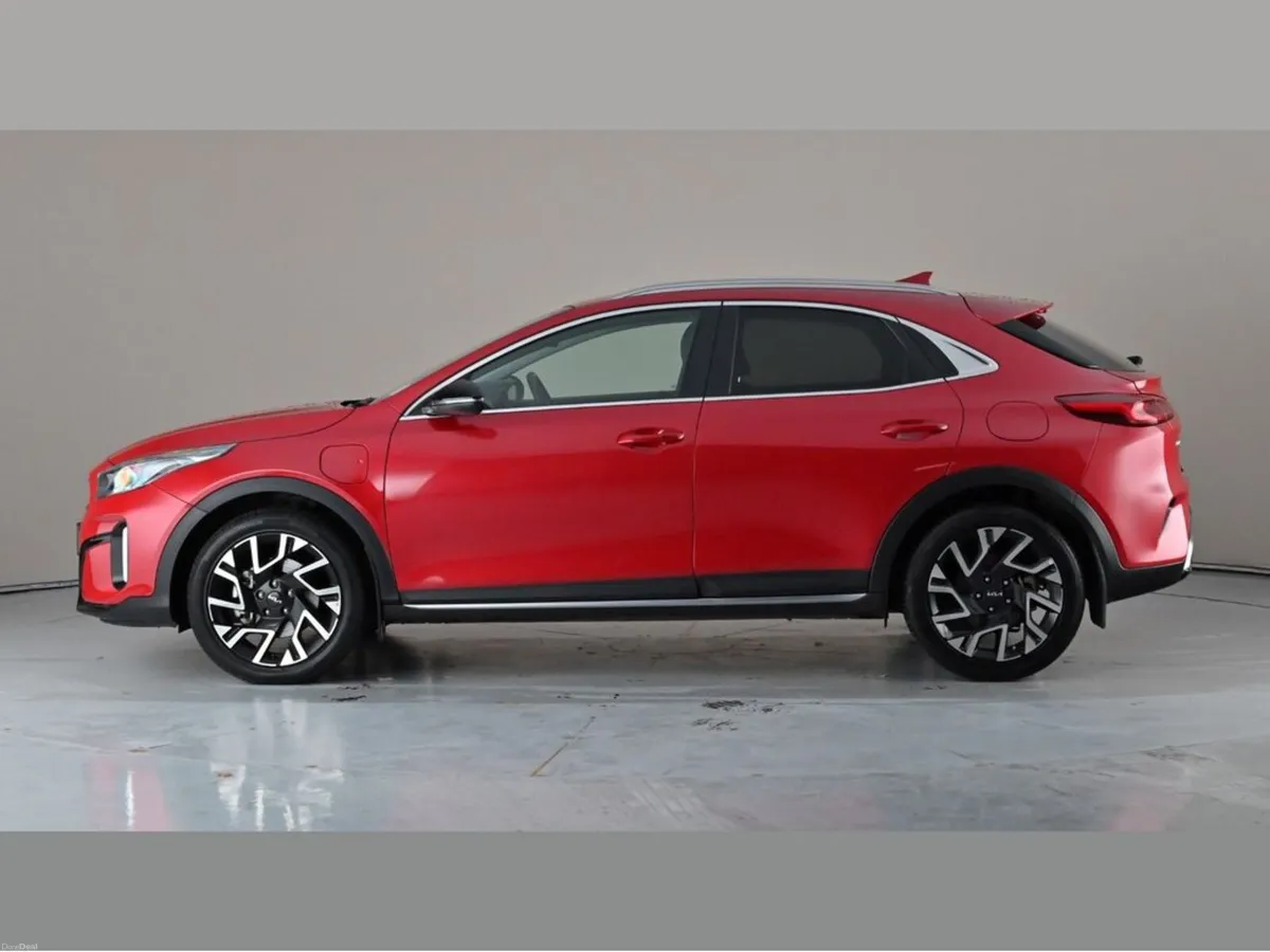Kia XCeed PHEV 1.6 Auto - Image 3