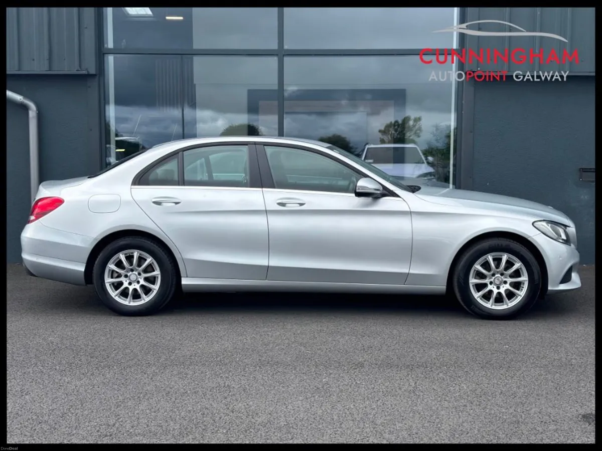 Mercedes-Benz C-Class C220d SE Auto - Image 3