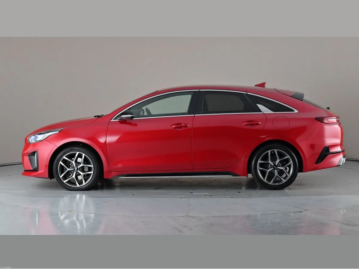 Kia ProCeed GT-Line - Image 3