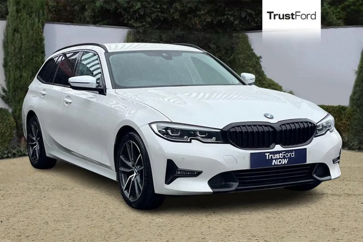 BMW 3-Series Sport Touring - Image 1