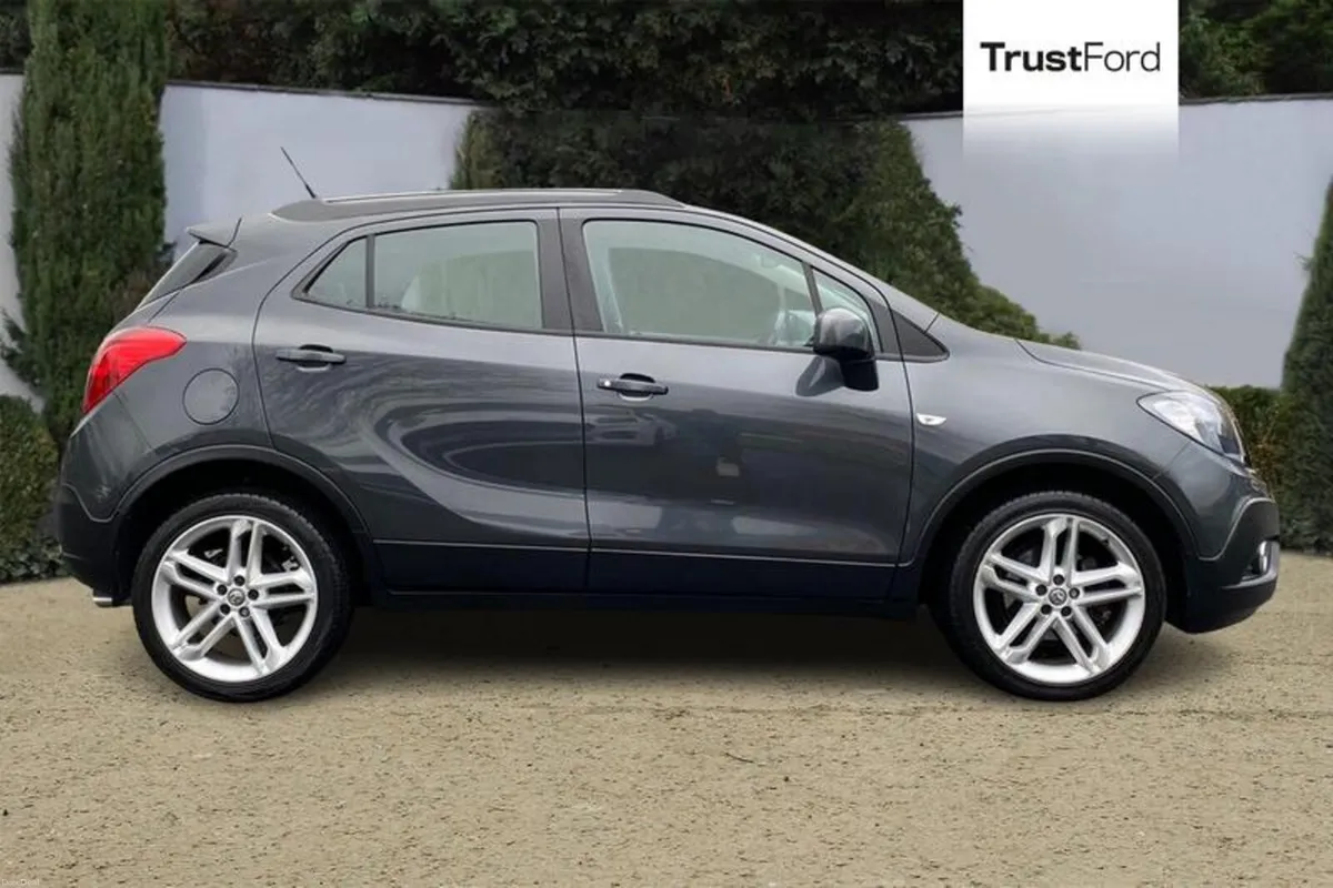 Vauxhall Mokka Exclusiv - Image 3