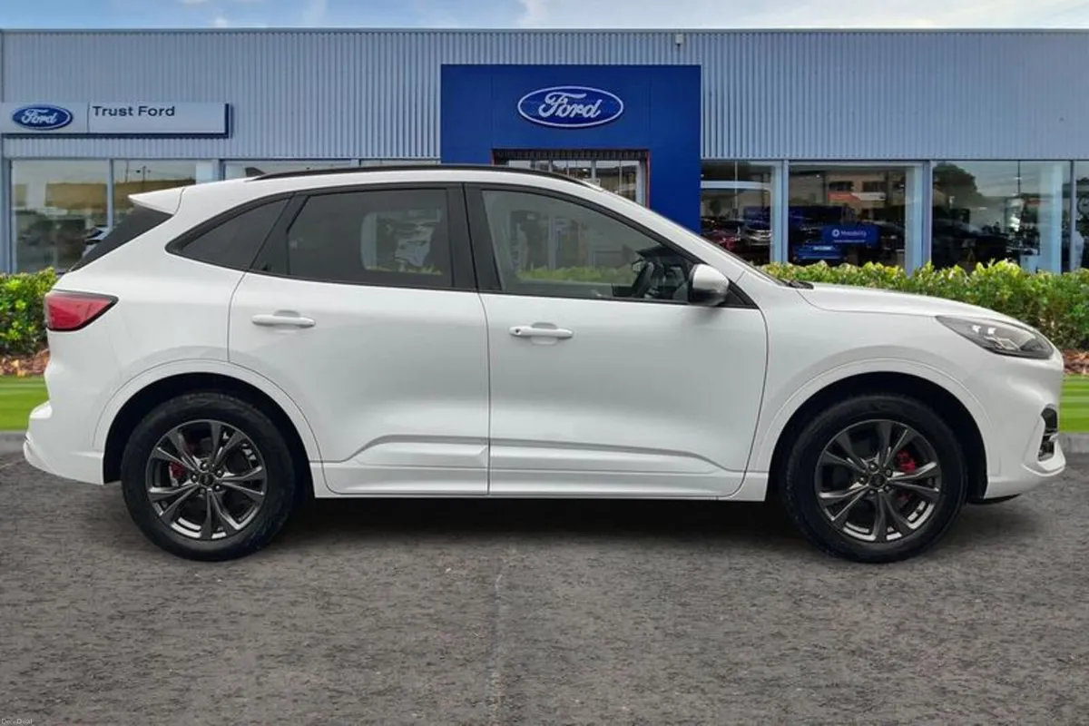 Ford Kuga ST-Line Edition - Image 3