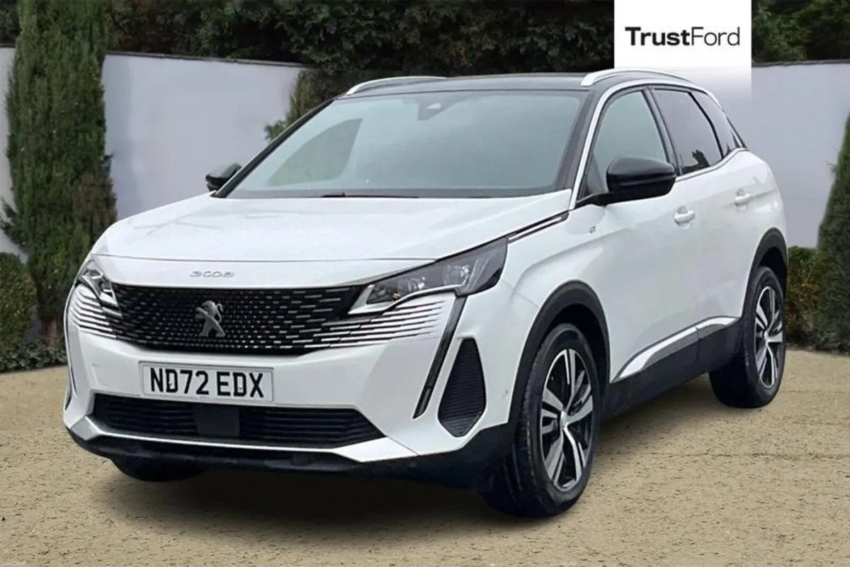 Peugeot 3008 1.2 PureTech GT 5dr EAT8 - REVERSING - Image 5