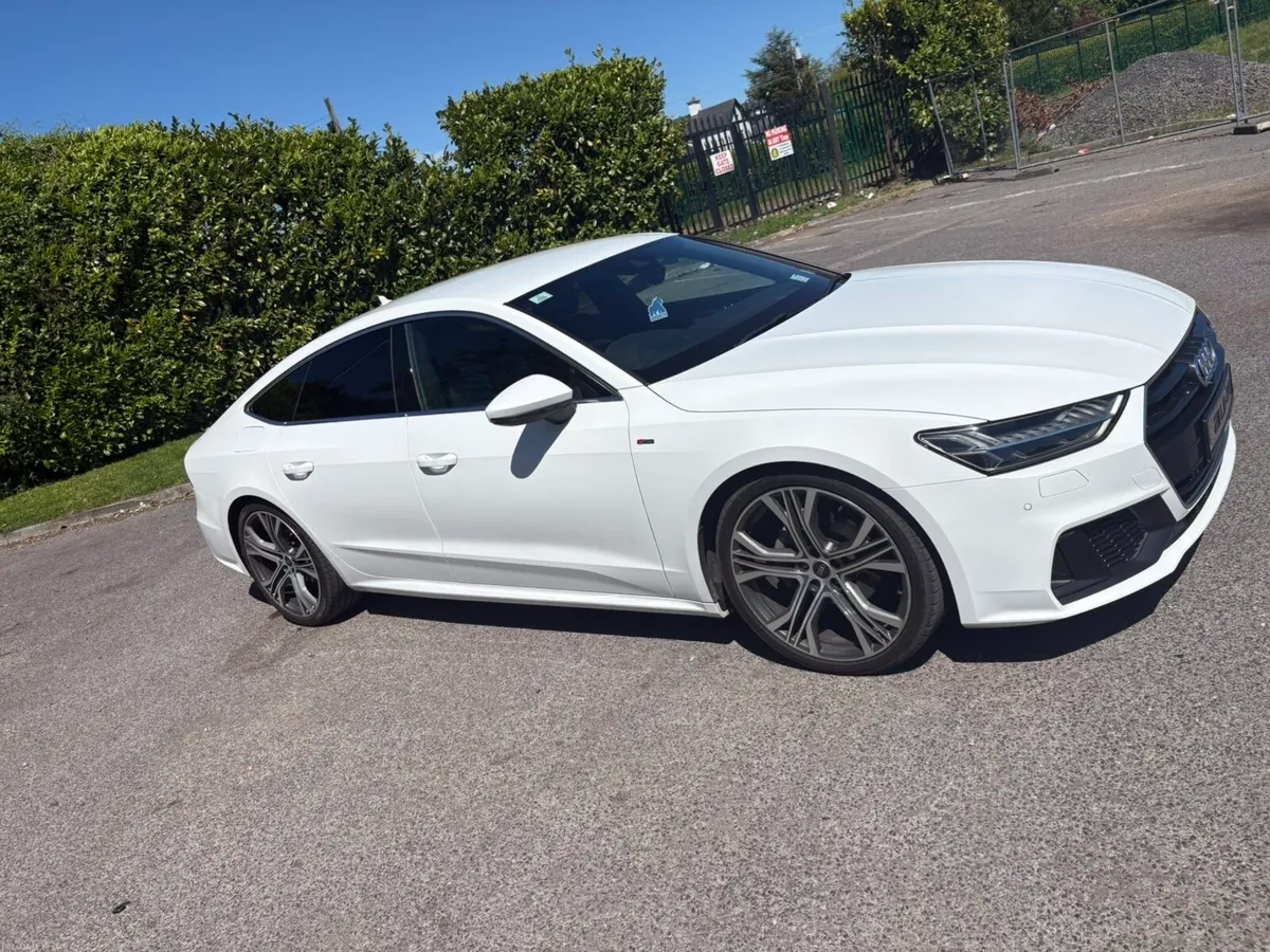Audi A7 S Line 2021 - Image 2