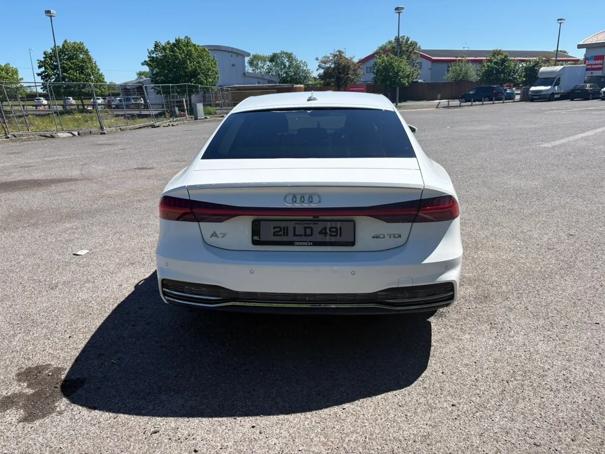 Audi A7 S Line 2021 - Image 4