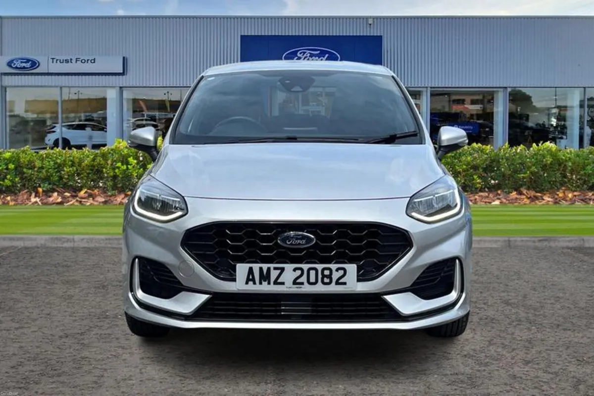 Ford Fiesta 1.0 EcoBoost Hybrid mHEV 125 ST-Line X - Image 6
