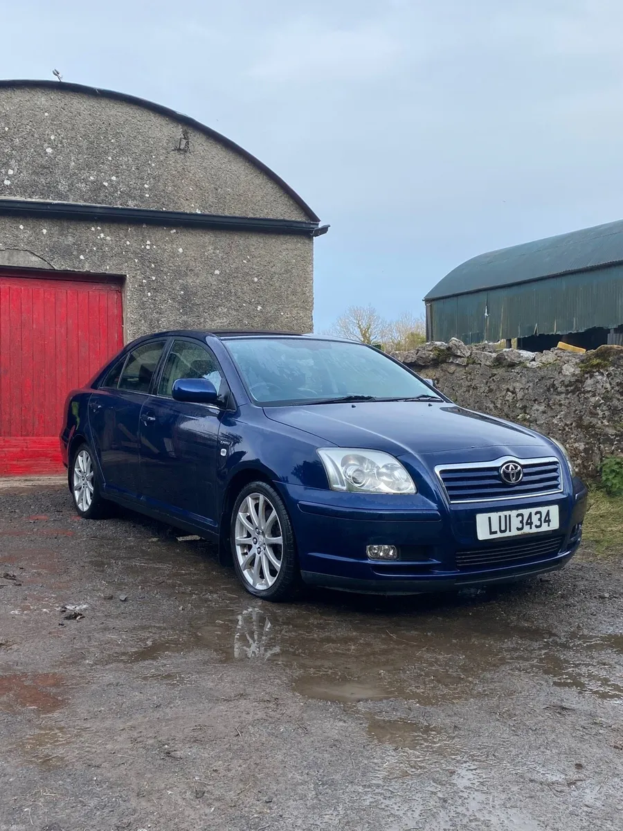 Toyota Avensis 2.0 petrol - Image 2