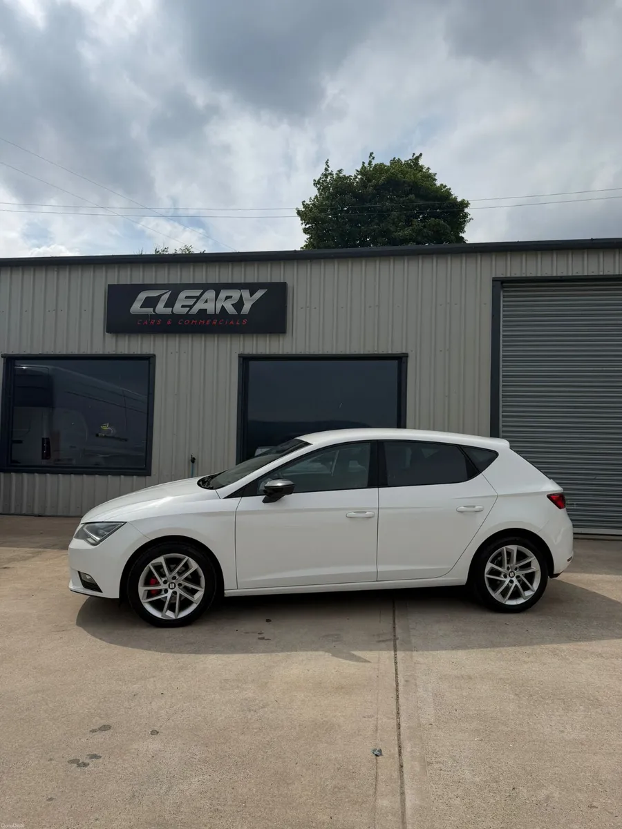 2014 Seat Leon 1.6TDI SE Technology - Image 3