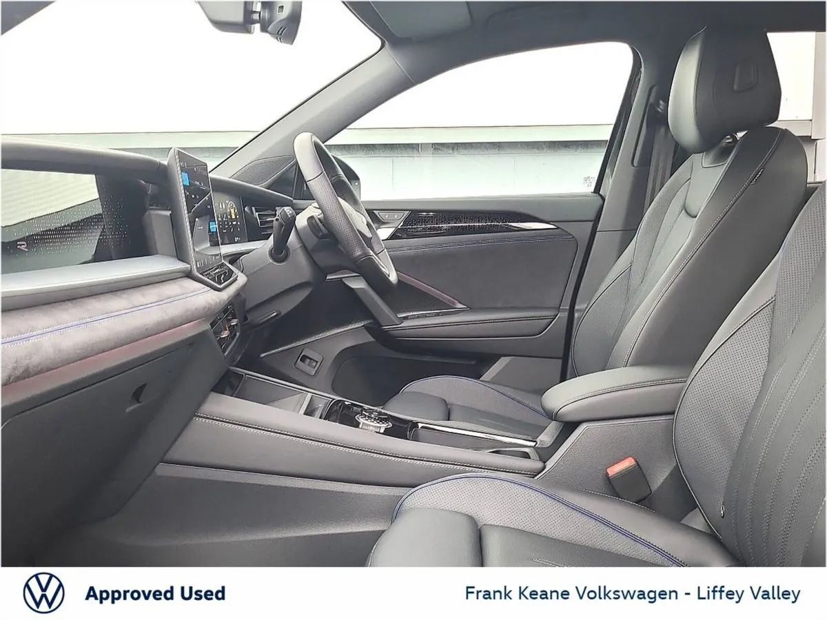 Volkswagen Tayron *NEW* R-LINE 75 1.5 PLUG IN HYBR - Image 4