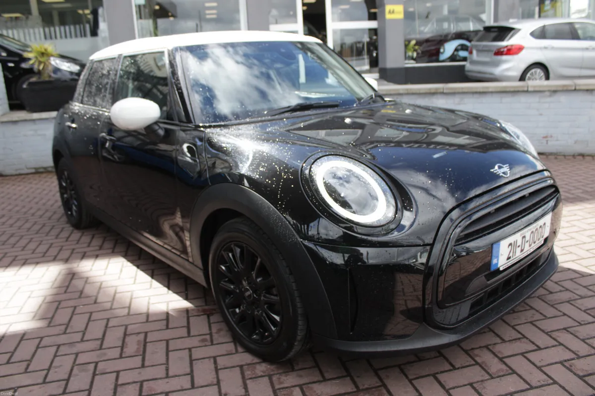 2021 MINI COOPER D 1.5D 5DR HATCHBACK AUTO - Image 2