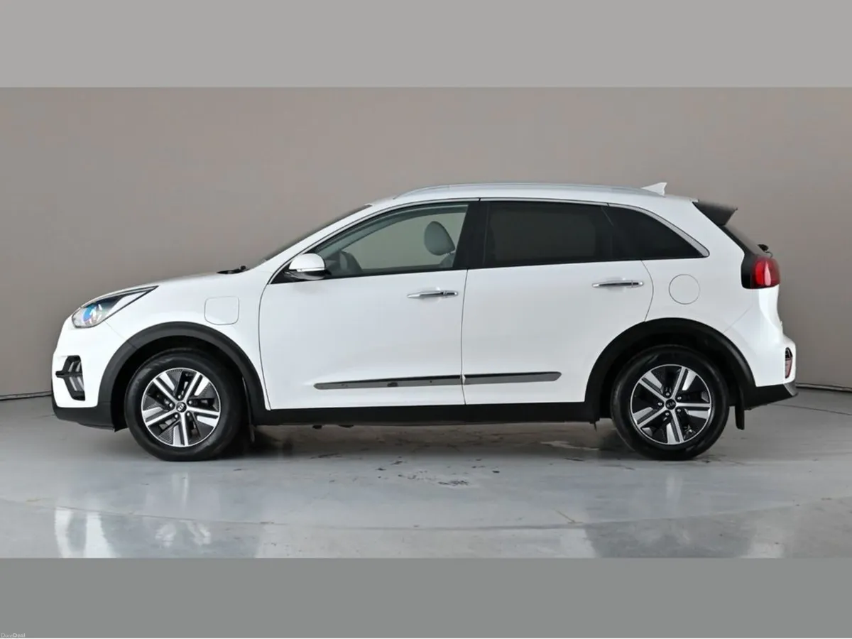 Kia Niro PHEV 1.6 Auto - Image 3