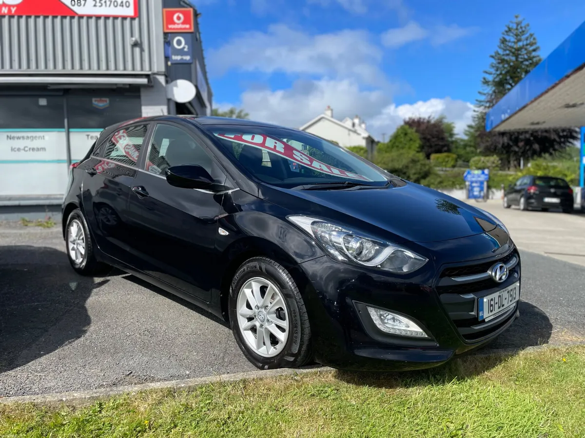 2016 Hyundai i30 Deluxe Low Mileage - Image 1