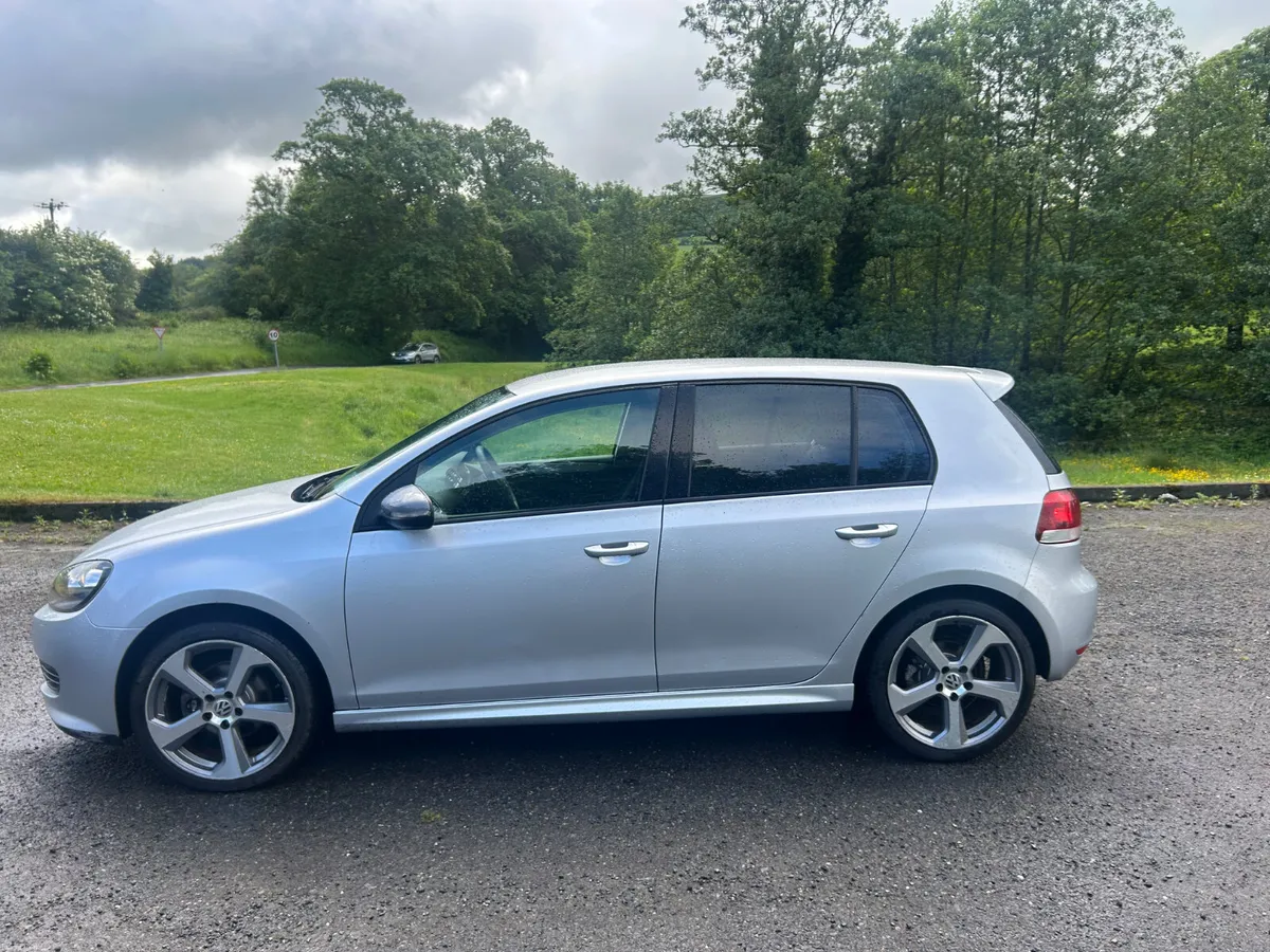 Volkswagen Golf 2012 , diesel - Image 2
