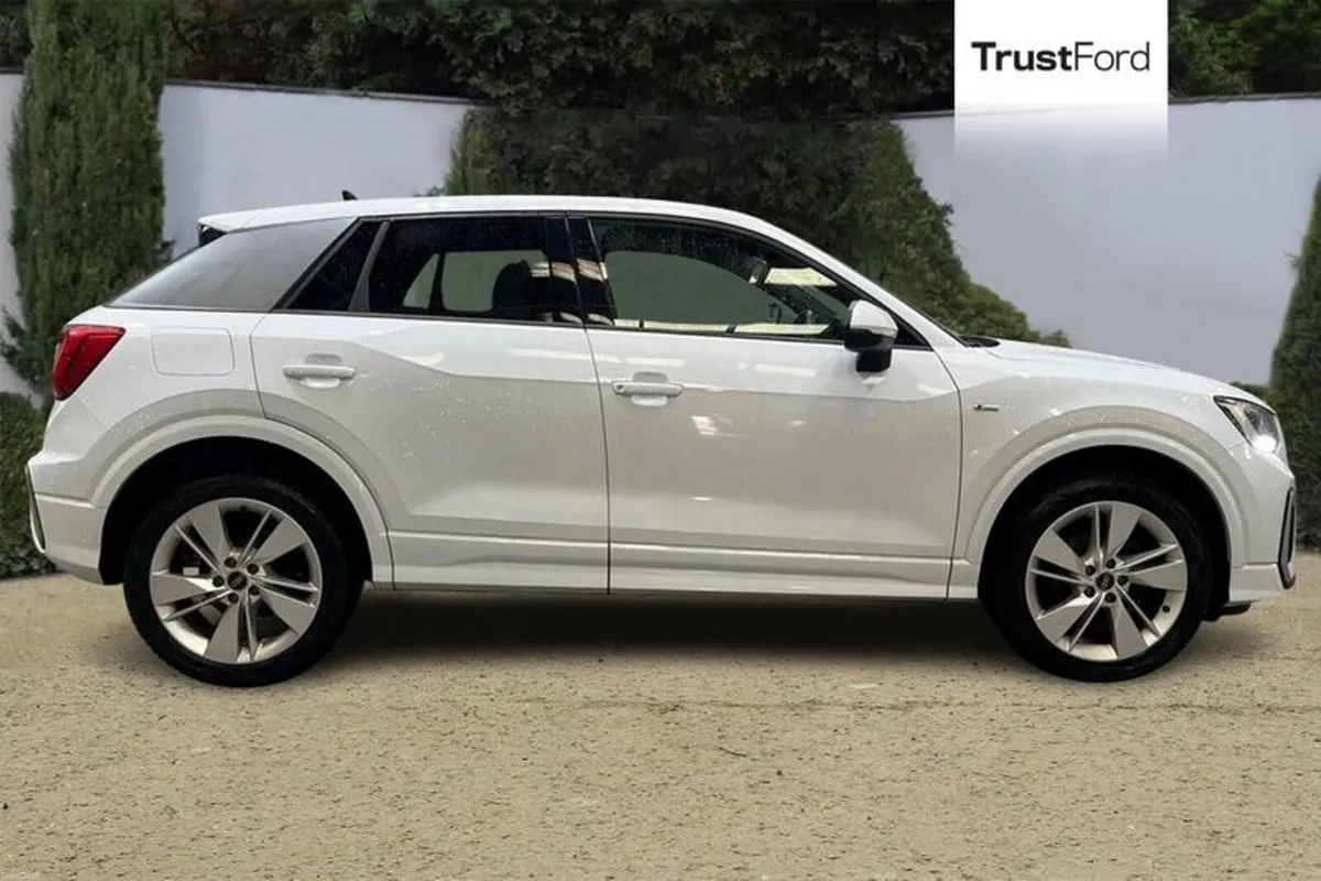 Audi Q2 1.5 TFSI CoD 35 S line SUV 5dr Petrol S Tr - Image 3