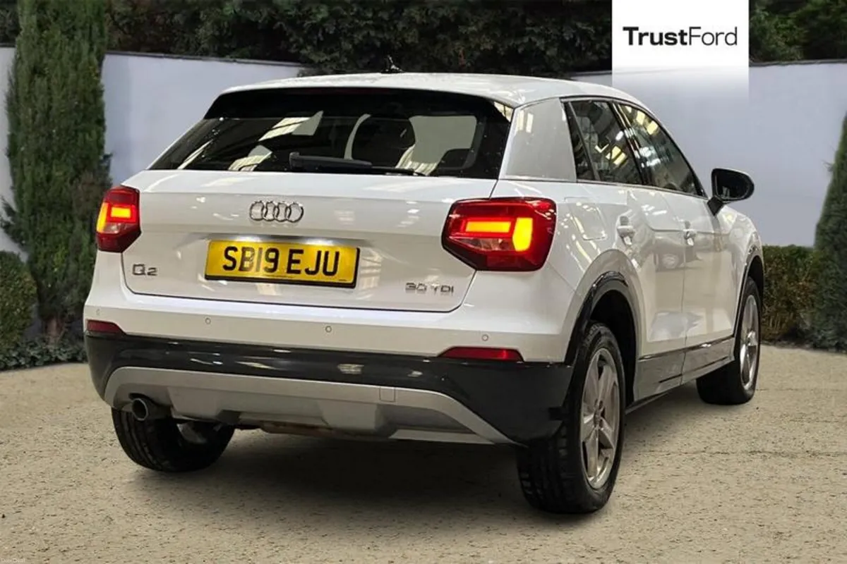 Audi Q2 Sport - Image 4
