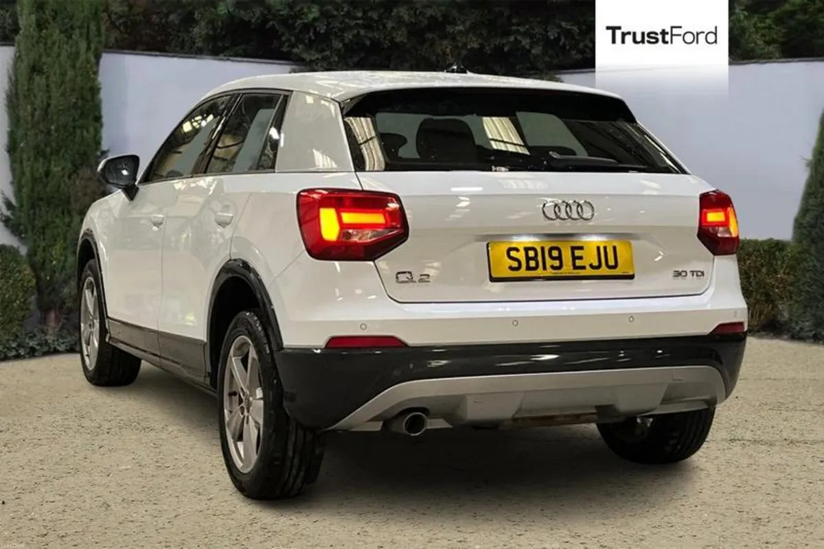 Audi Q2 Sport - Image 2