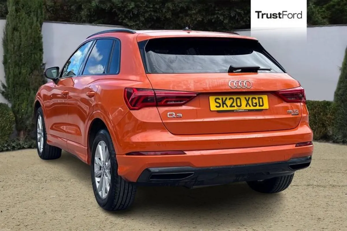 Audi Q3 Sport - Image 2