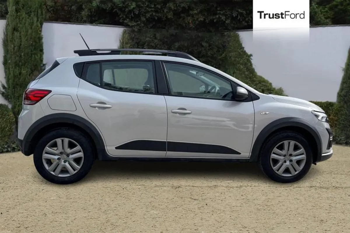 Dacia Sandero Stepway Expression - Image 3