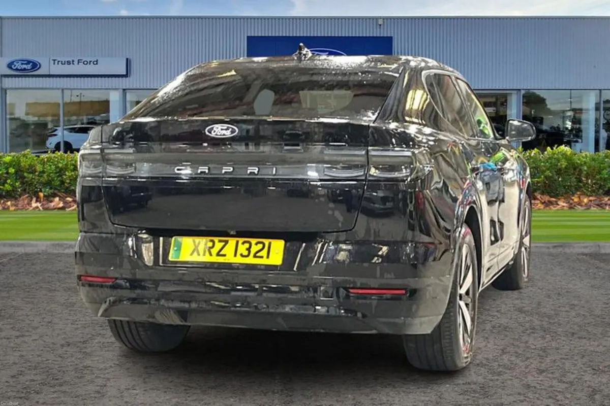 Ford Capri Select - Image 4