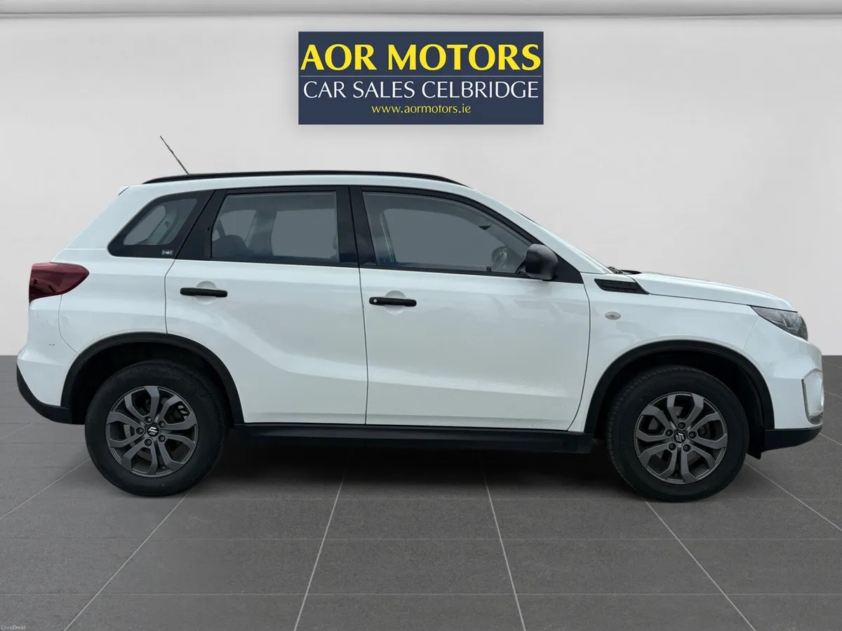 Suzuki Vitara 2023 Mild Hybrid 1.4 - Image 4