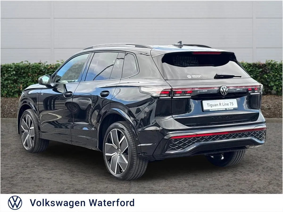 Volkswagen Tiguan R-Line 75 1.5PHEV *BLACK PACK* - Image 3