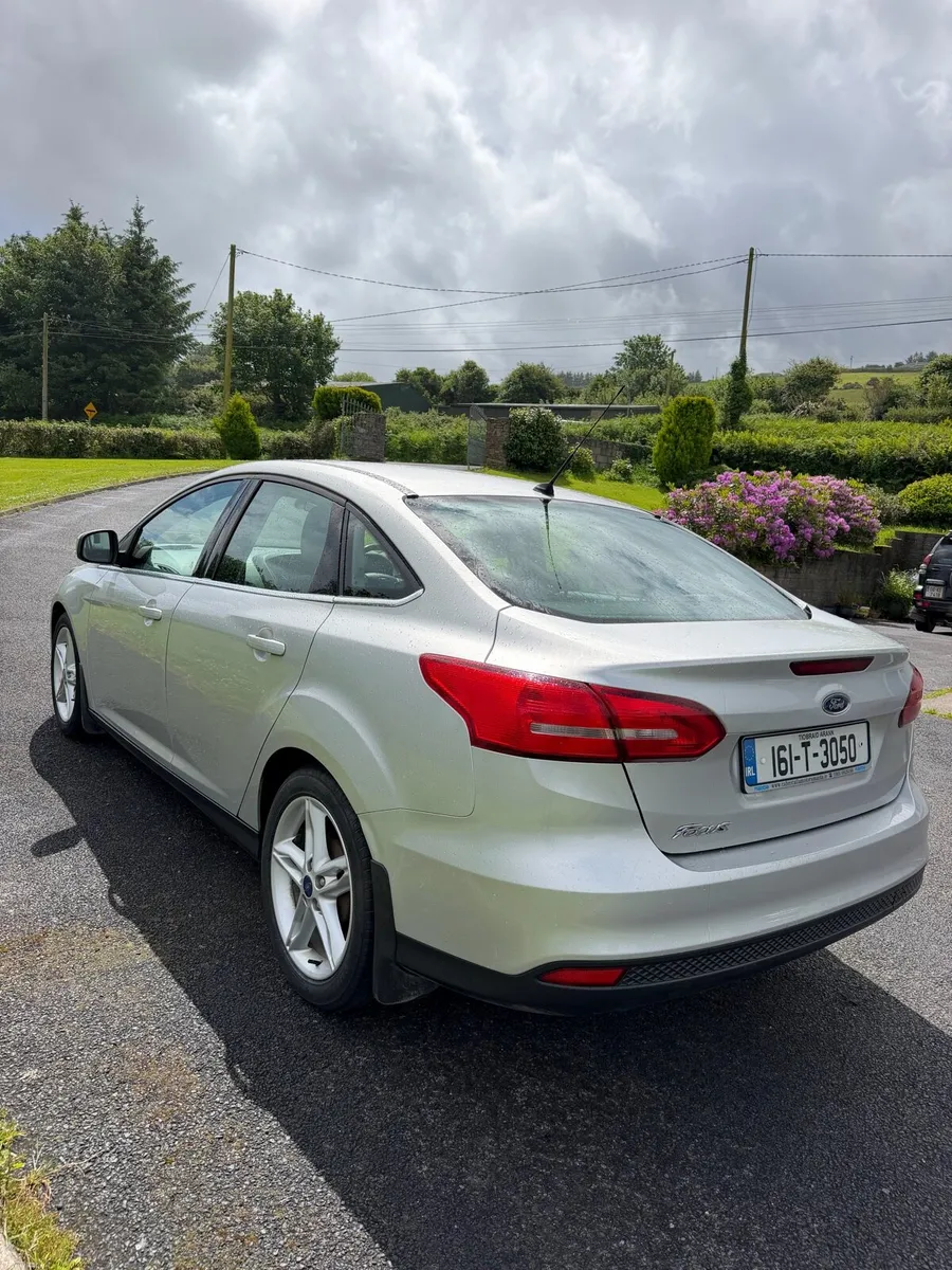 Ford Focus - Image 2