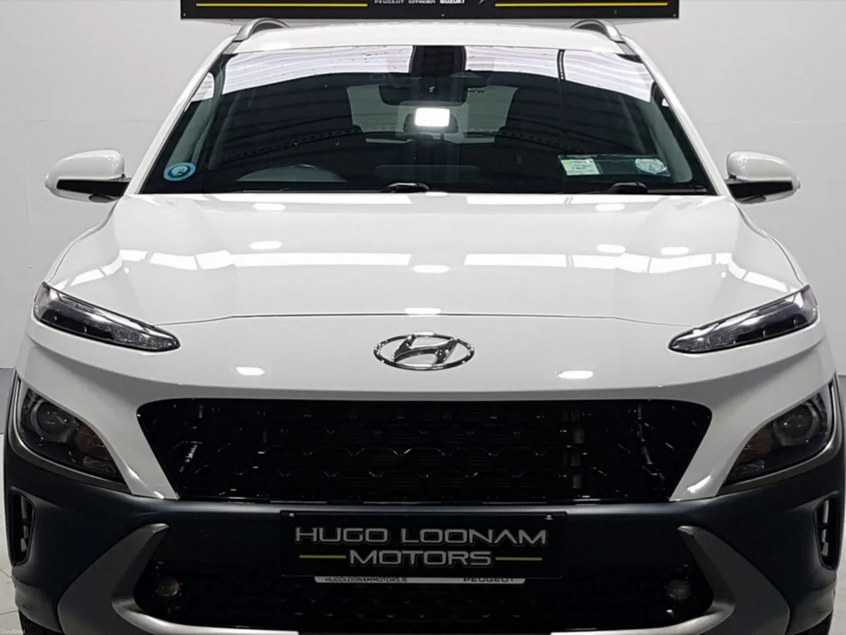 Hyundai KONA KAUAI EXECUTIVE MILD HYBRID 5DR DIESE - Image 3