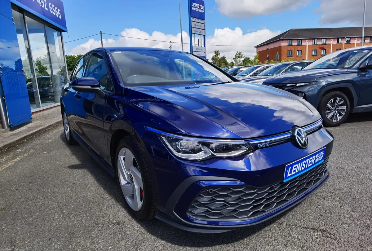 VOLKSWAGEN GOLF GTE 1.4 AUTOMATIC PETROL PLUG-IN H - Image 4