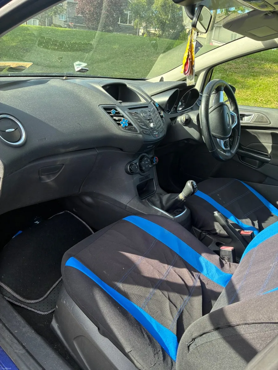 Ford Fiesta 2015 - Image 3