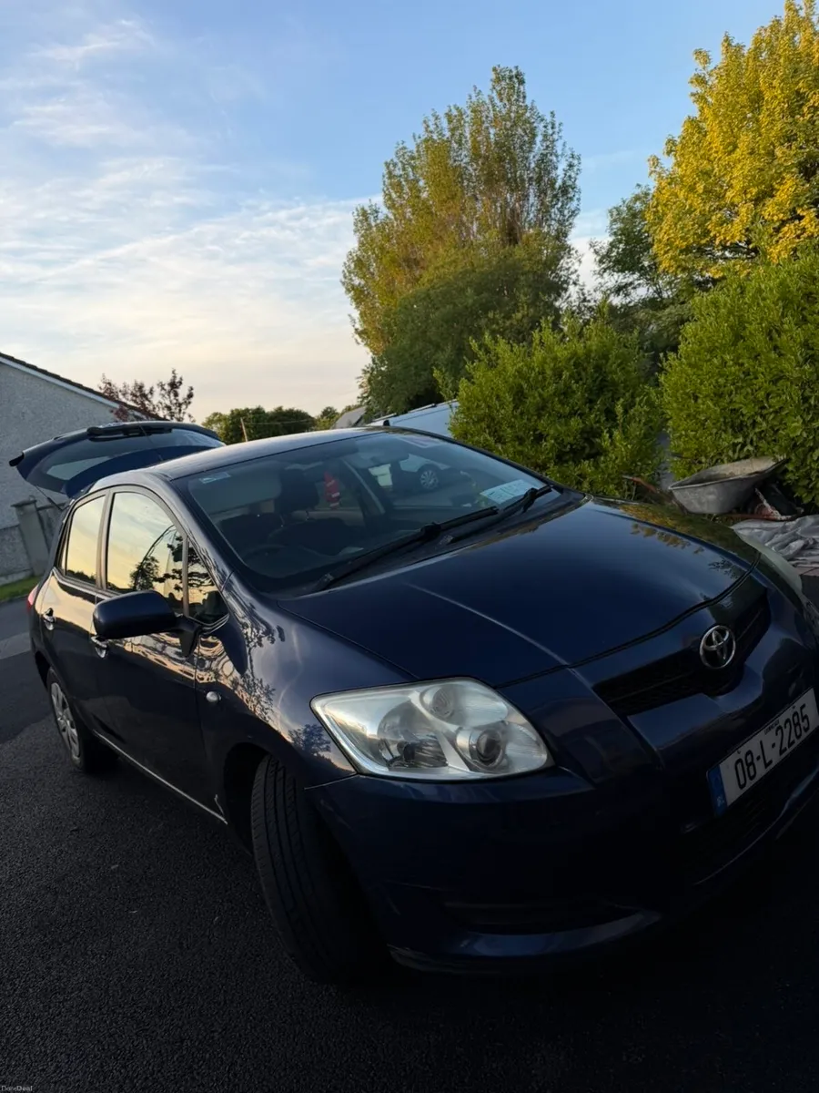 Toyota auris - Image 2