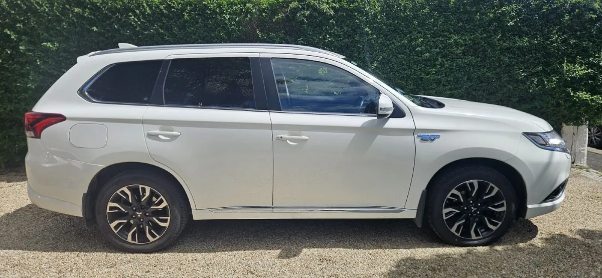 Mitsubishi Outlander 2016-Low Miles-New NCT - Image 4