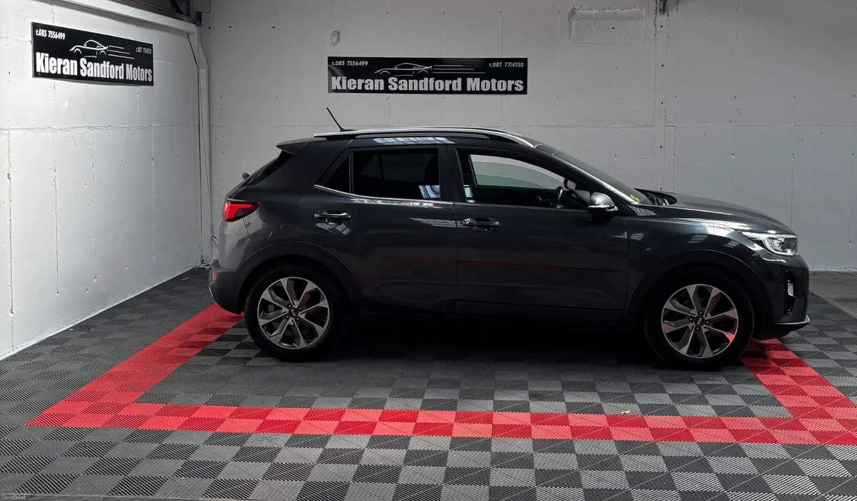 2018 Kia Stonic - NCT 03 / 28 - - Image 3