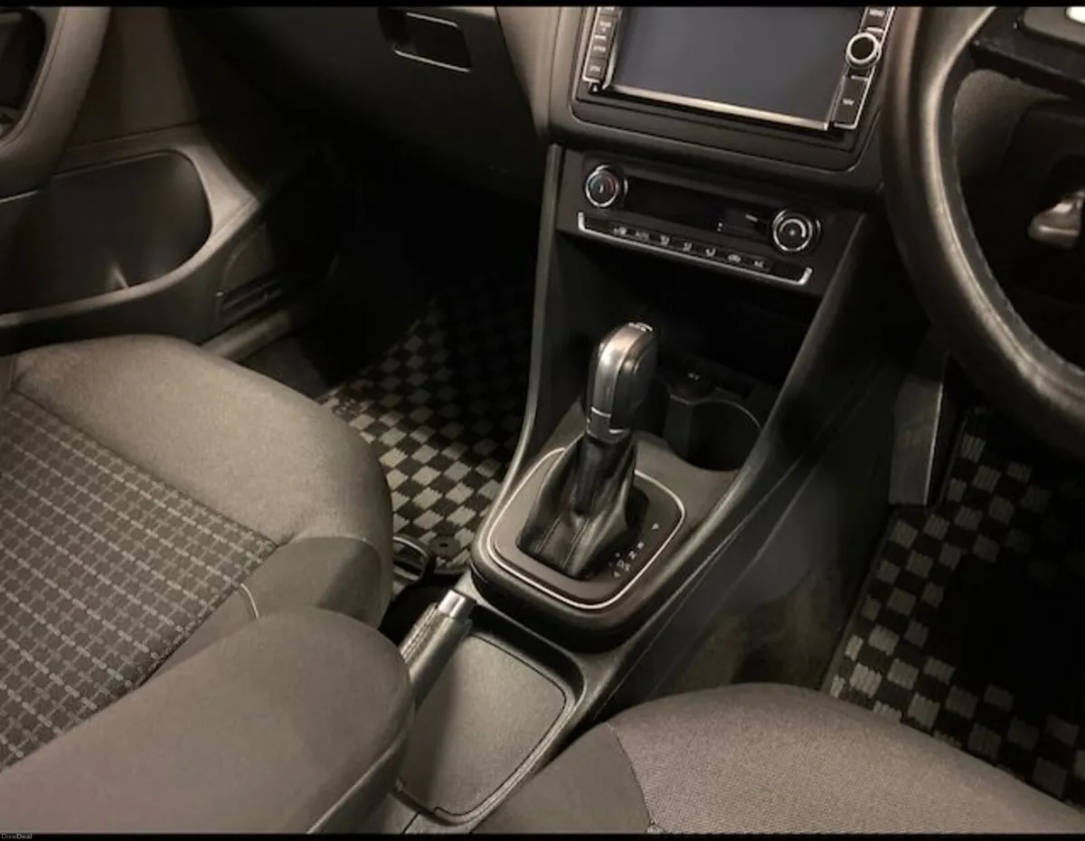2017 Volkswagen Polo Automatic 1.2TSI Comfortline - Image 4