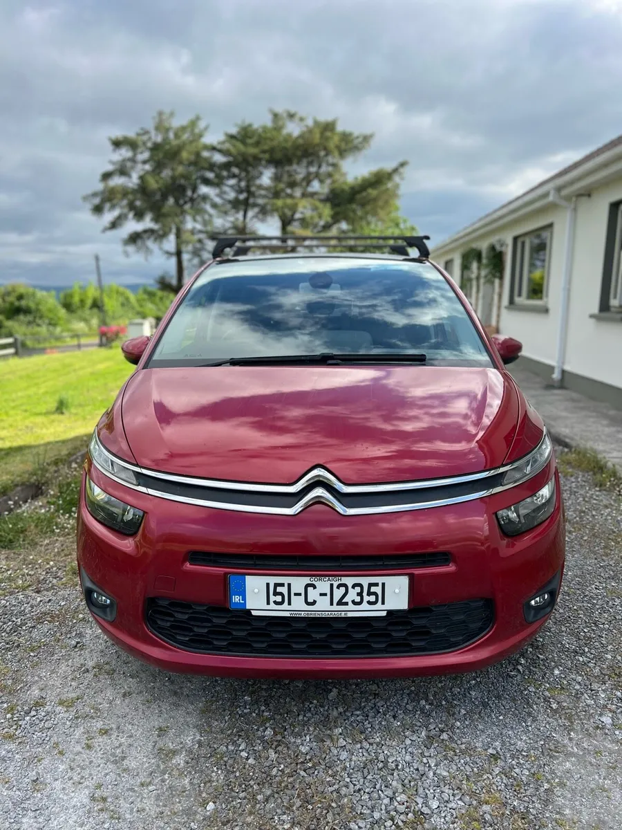 Citroen C4 Picasso 7Seater 1.6 Ehdi 115 VTR manual - Image 2