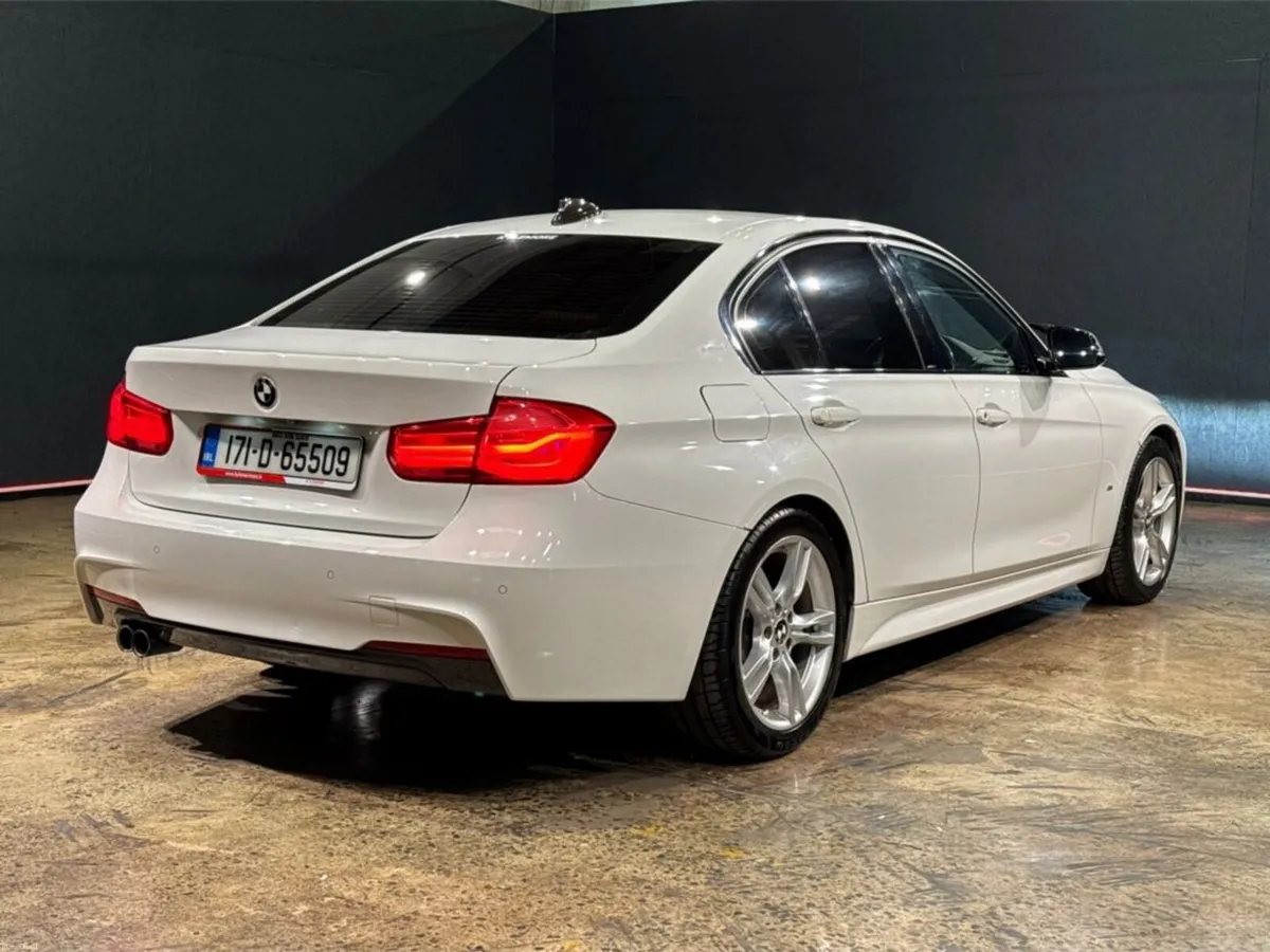 BMW 3-Series HYBRID 330E 2.0 AUTOMATIC - Image 3