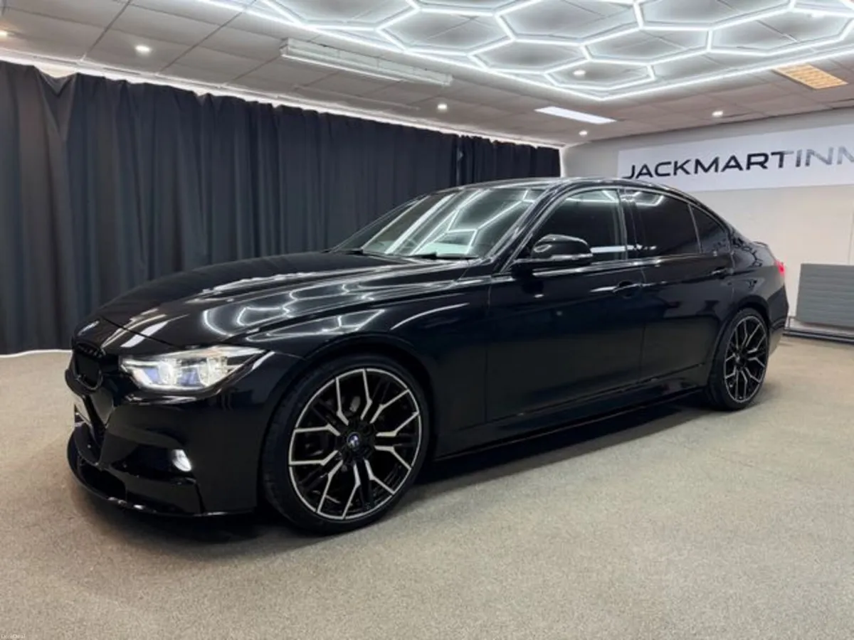 BMW 3-Series 320D M SPORT **Deposit Taken** - Image 4