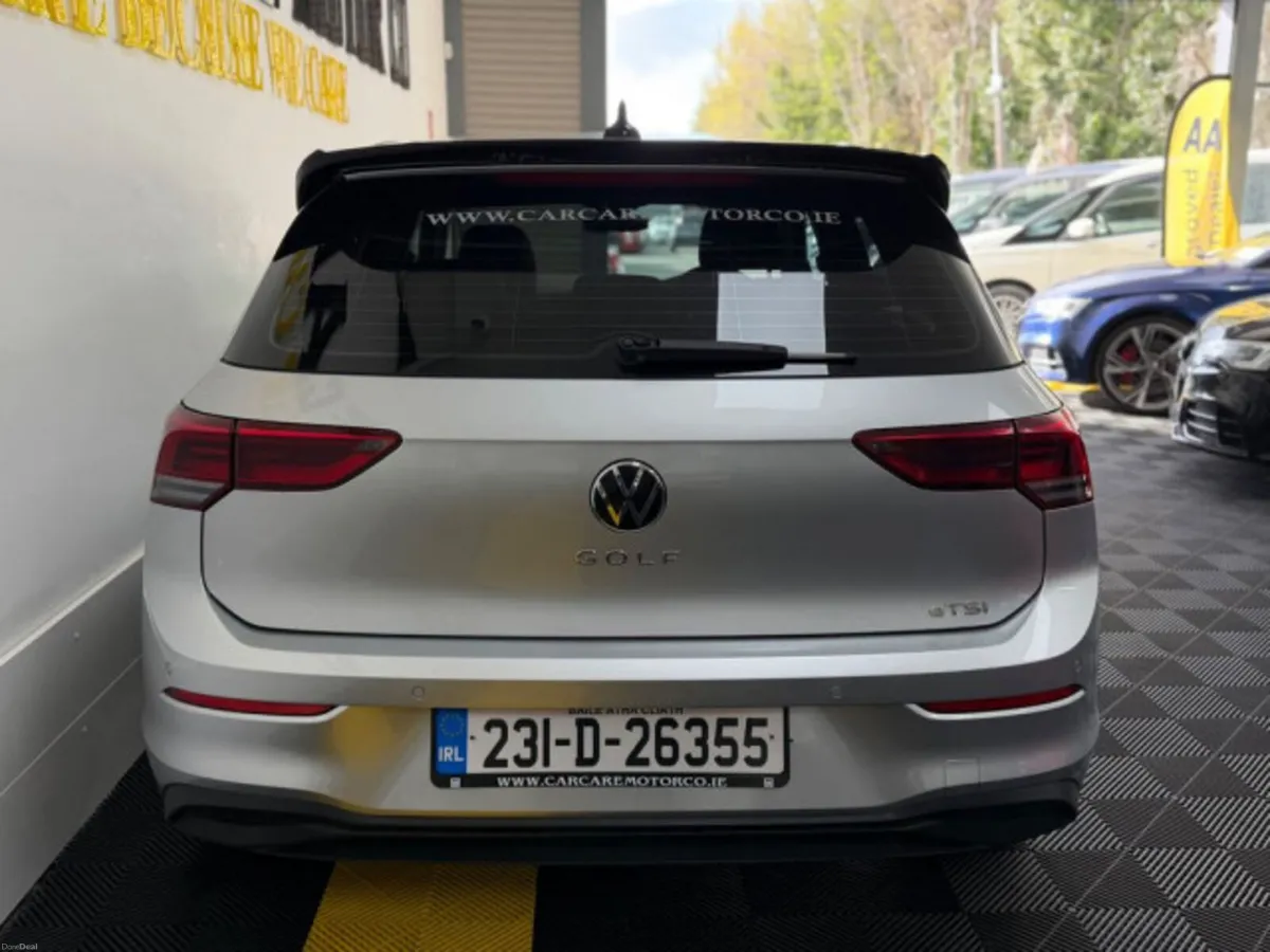 Volkswagen Golf Life 1.0 TSI Mhev 110HP 5 - Image 2