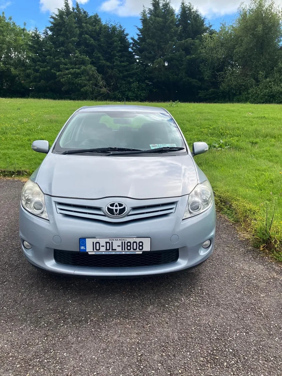 Toyota Auris - Image 1
