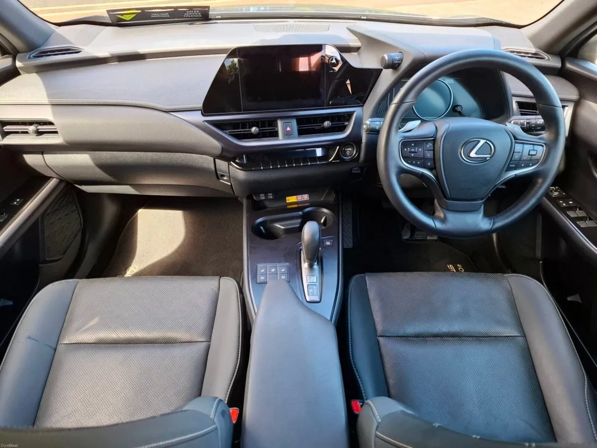 Lexus UX 300E PREMIUM PLUS LEATHER FULLY ELECTRIC - Image 2