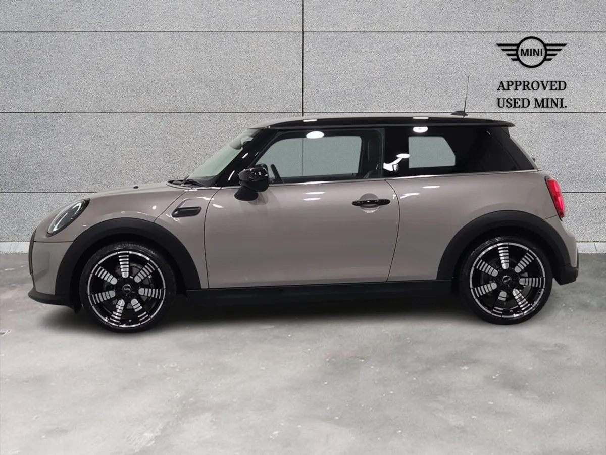 Mini Cooper Cooper Exclusive Auto - Image 4