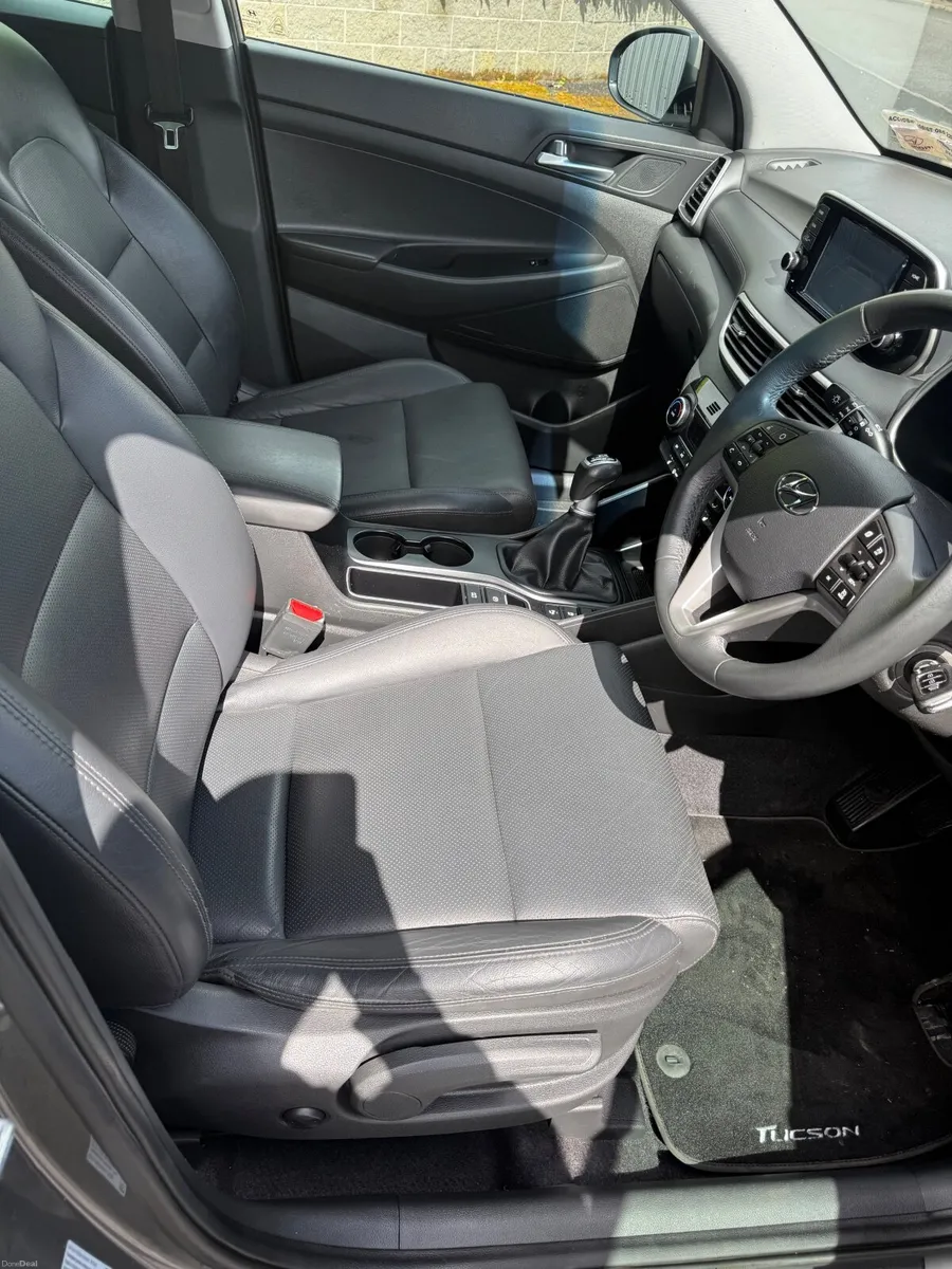 Hyundai Tucson 2020 diesel hybrid - Image 4
