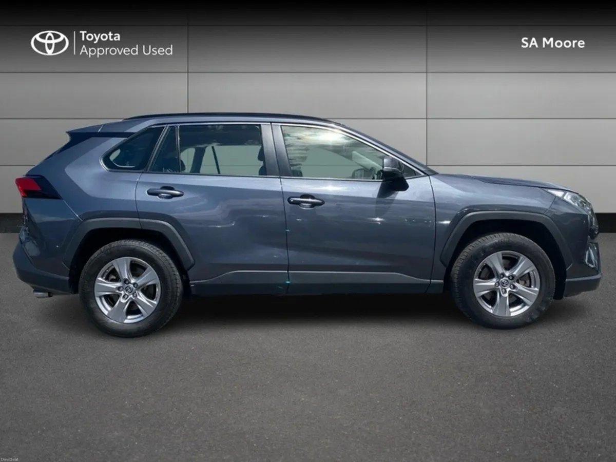 Toyota RAV4 HYBRID LUNA - Image 3