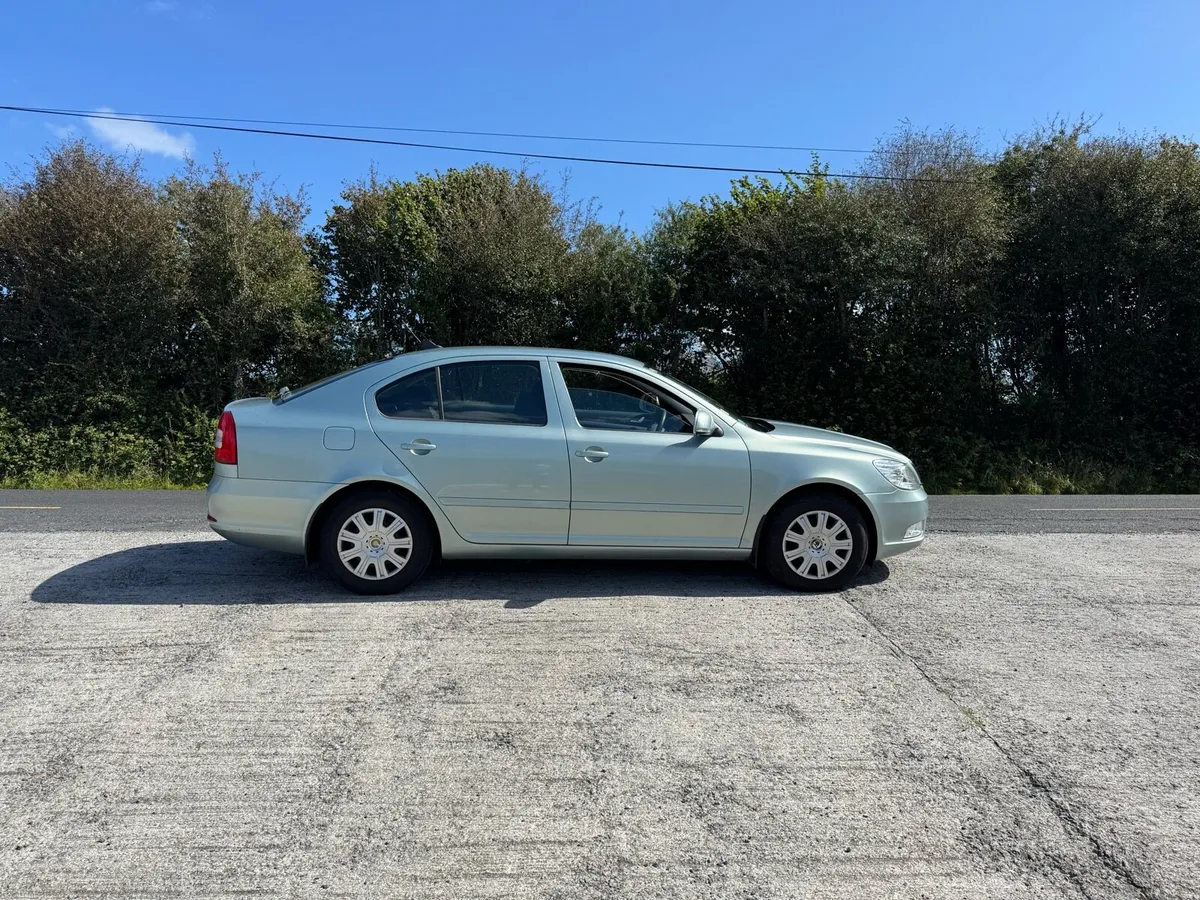 Skoda Octavia 89,000 KM ONLY | New NCT | Mint Cond - Image 6