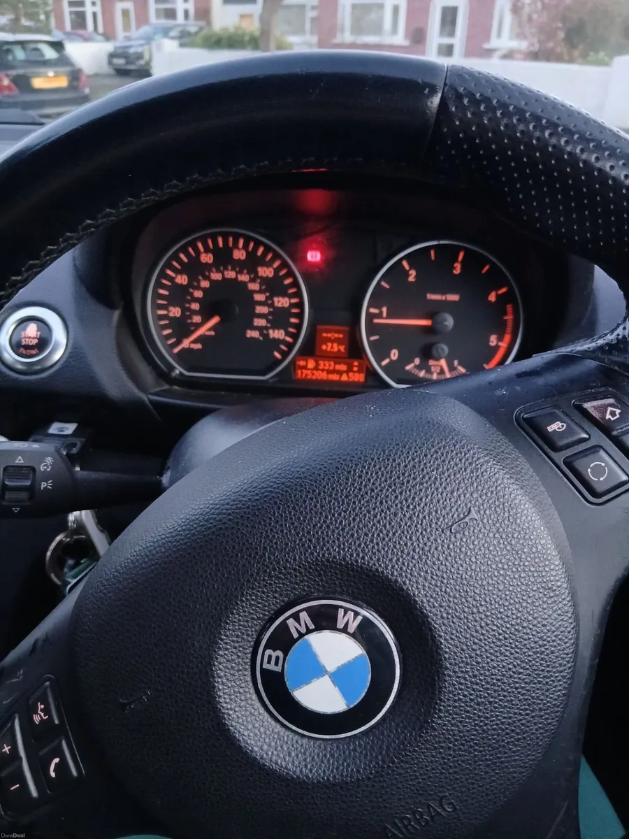 BMW 1-Series 2008 - Image 3