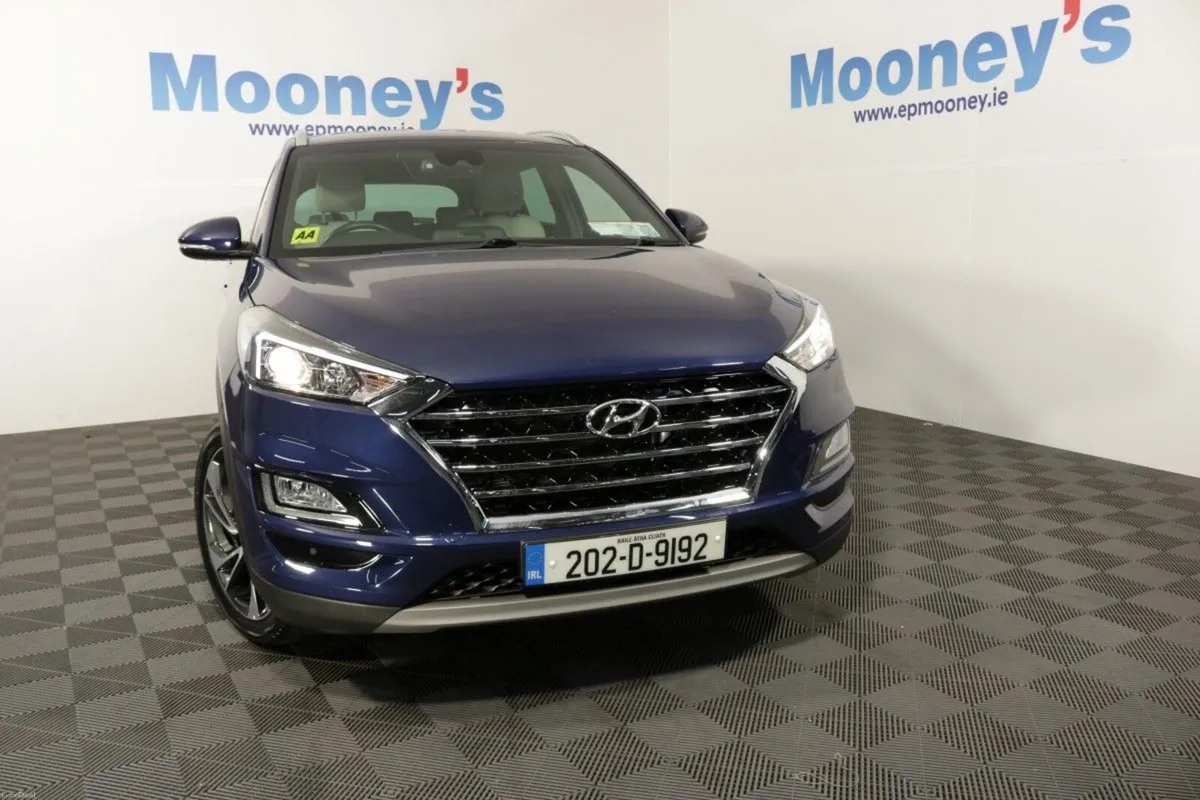 Hyundai Tucson EXECUTIVE PLUS 1.6L DIESEL SUV - Image 2