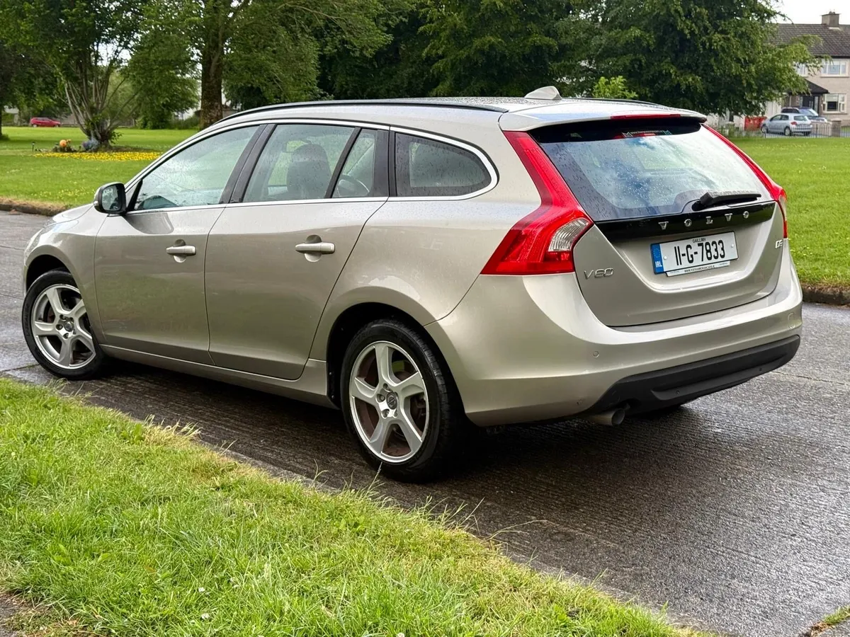 Volvo V60 2.0 Diesel Nct 01/27 & Tax 08/26 - Image 2